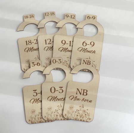 فواصل ملابس الرضع