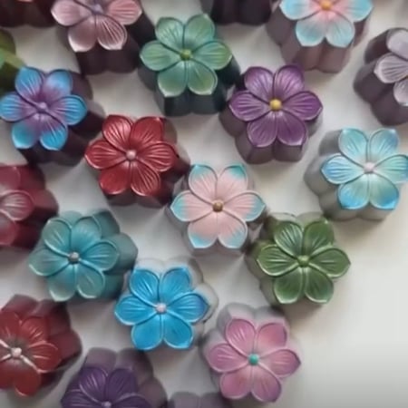 قالب الورده تركي بولي كربونات