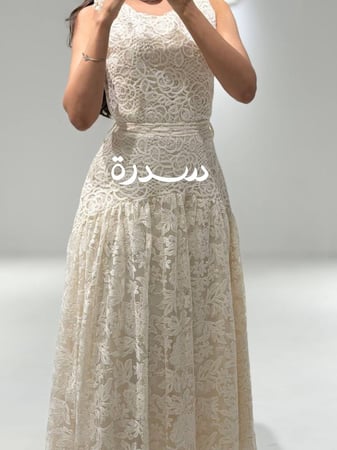 فستان ناعم دانتيل كلوش