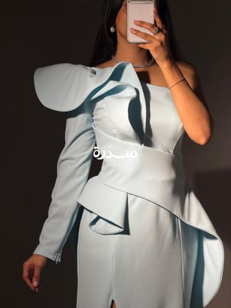 فستان سهرة ناعم
