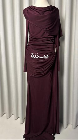 فستان ناعم ماسك طويل