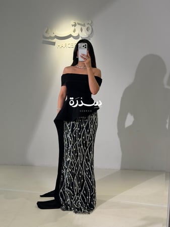 فستان سهرة اسود تطريز يدوي