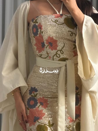 جلابية قطعتين بتطريز مميز