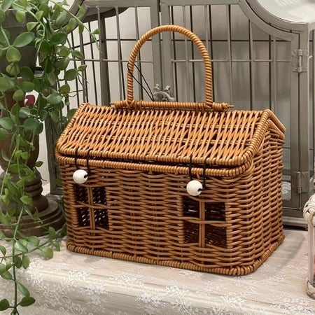 سلة بلاستيك مستطيله شكل كوخ | plastic basket, cottage