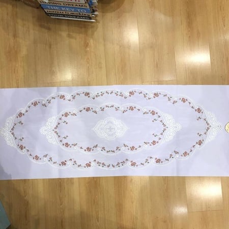 مفرش دانتيل اوف وايت | Oval Lace Off White 45x120 cm