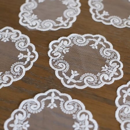 6 قطع قواعد أكواب من الدانتيل الأبيض |Lace Coster Off White 12 cmOff White 6Pieces set