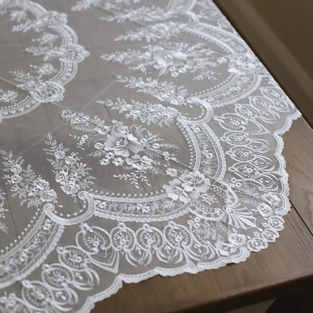مفرش دانتيل دائري ابيض |Lace Round 150 cm Off White