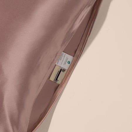 Pillowcase Queen - Dark Pink