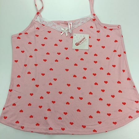 بجامه نسائي قصيرة وردي بطبعة قلوب