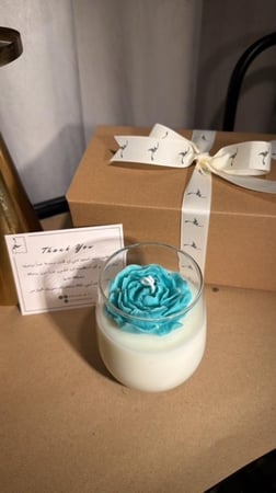 شمعه بالزجاج