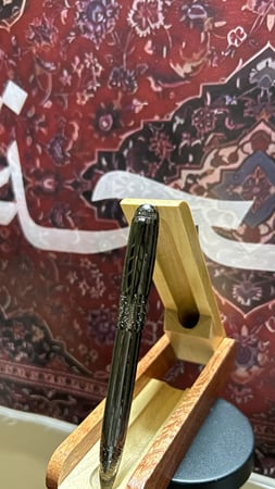 قلم مونت بلانك الريشه