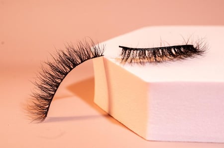 رموش المنك الطبيعي M8