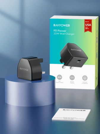 راف باور - فيش جداري بمنفذ تايب سي بقوة 20 واط - اسود