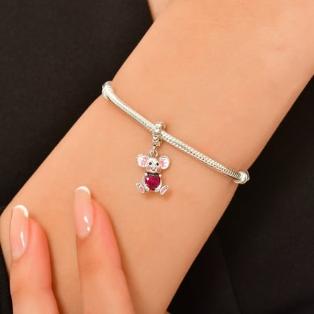 تعليقة  الأرنب