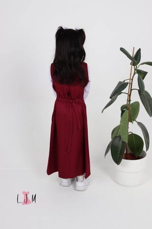 شيال مريول روضة عودي مع ببيونة على الكتف  1039بدون بلوزه