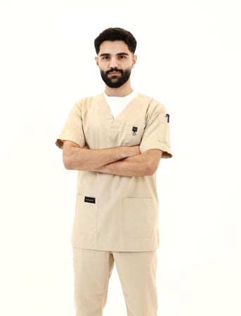 سكرب طبي رجالي بلون بيج