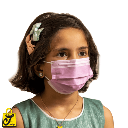 كمامة لون وردي