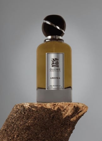 عطر AROMA اروما 100 مل للجنسين بثبات مميز