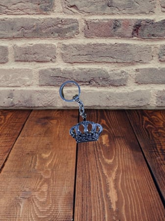 ميدالية تاج ذهبي-ميدالية مفاتيح سيارة