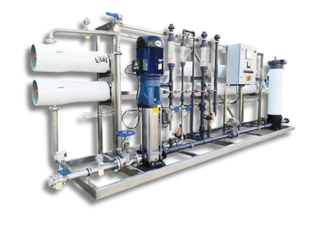 محطة تحلية مياه آبار مالحة إنتاجية 200 متر مكعب