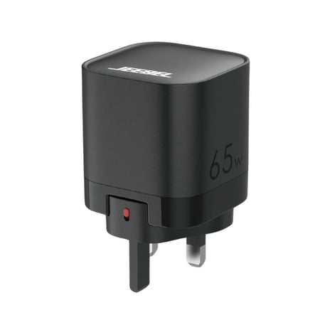 شاحن جداري سريع JEEBEL GaN 65 واط بمنفذين USB-A و USB-C مع محول UK/US وكابل Type-C مدمج