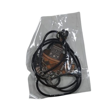 ميدالية سيارة معدنية جنبية تراثية