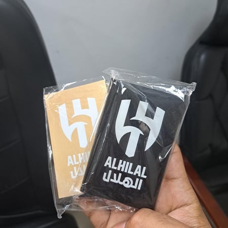 محفظة بطاقات أندية – تصميم ليزر مخصص