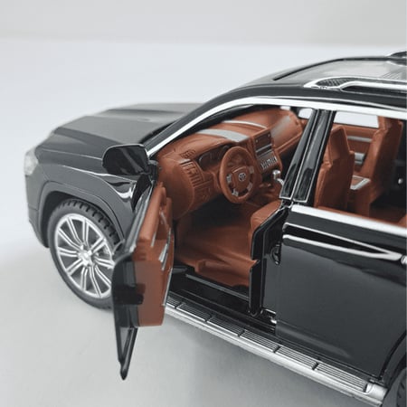 مجسم سيارة حديد تويوتا لاندكروزر موديل 2022 م/ 488111