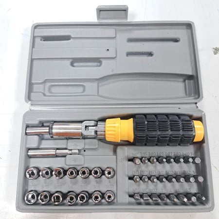 صندوق مفكات للسيارة والمعدات 40 قطعة