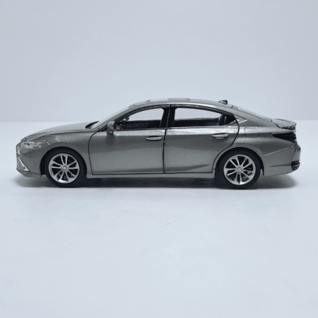 مجسم سيارة حديد لكزس ES موديل 2021 م/488108