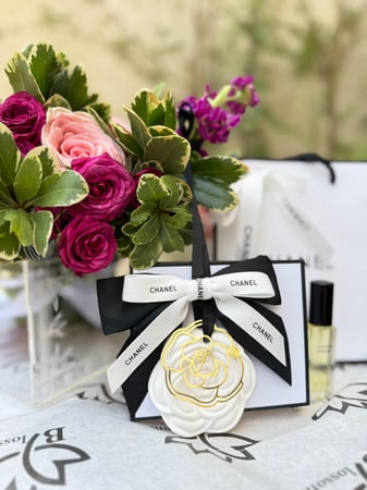 تعليقة شانيل حجر مع الملحقات