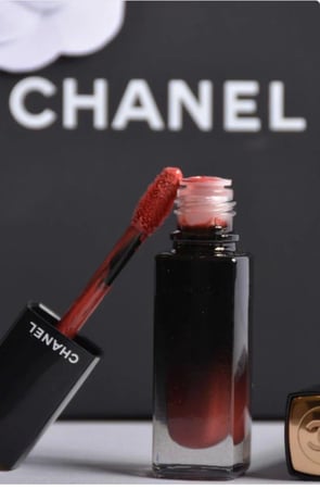 قلوس شانيل درجة 84 (5.5ml) مع كيس