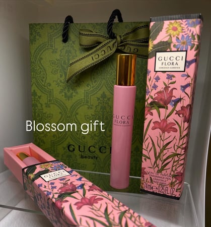 عطر قوتشي فلور 7 مل + كيس