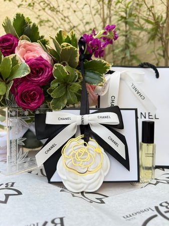 تعليقة شانيل حجر مع الملحقات