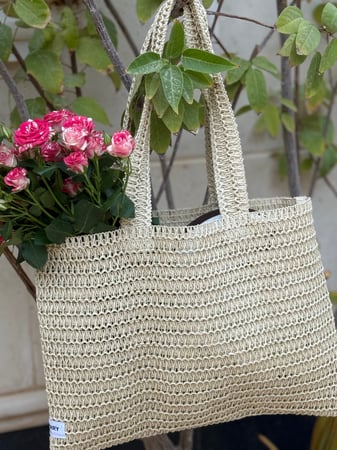 شنطة بيربري  الجديدة