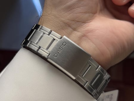 ساعة كاسيو أسود | MTP-V001D-1BUDF