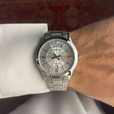 ساعة كاسيو أسود | MTP-1381D-1AVDF