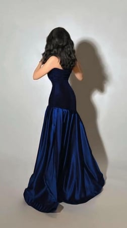 فستان ازرق داكن كحلي مخمل