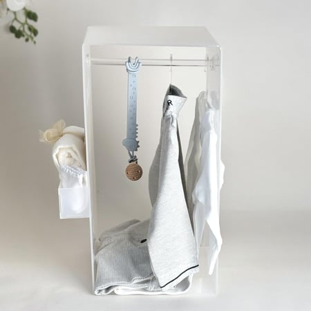 خزانة مواليد اولاد Ted baker