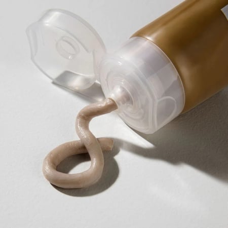 غسول رغوة السنتيلا للوجه SKIN 1004 - Madagascar Centella Ampoule Foam