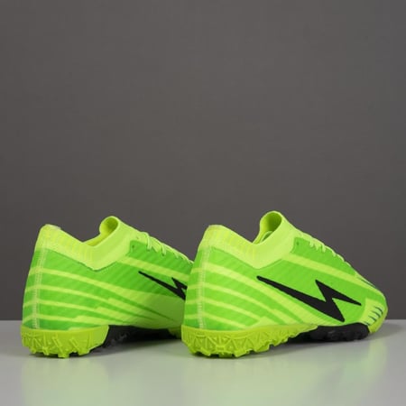 جزمة كرة قدم