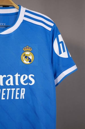 طقم ريال مدريد الاحتياطي 2025/2026