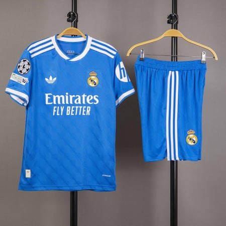 طقم ريال مدريد الاحتياطي 2025/2026