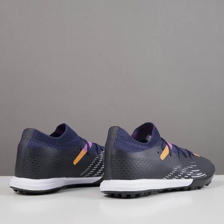 جزمة كرة قدم