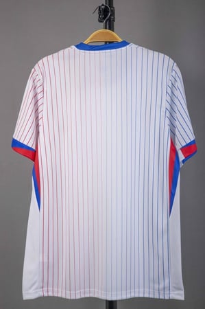 طقم منتخب فرنسا الاحتياطي 2024/2025