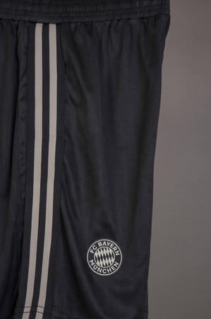 طقم بايرن ميونخ اصدار خاص 2025/2026