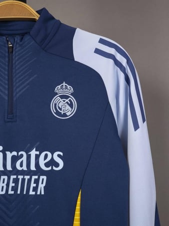 طقم تمارين ريال مدريد 2025