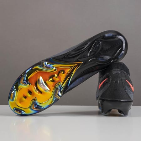 جزمة كرة قدم Nike