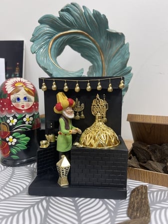 مبخر الرجل العجوز فنانيس