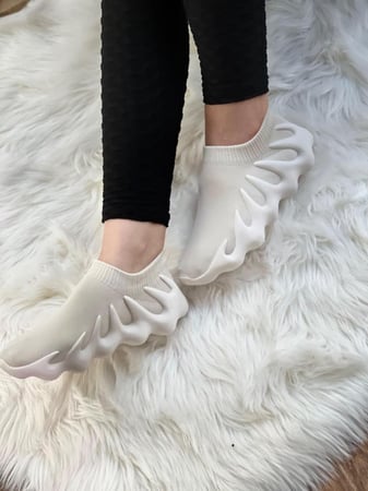 حذاء رياضي بيج لين وعملي ومريح رقم 11